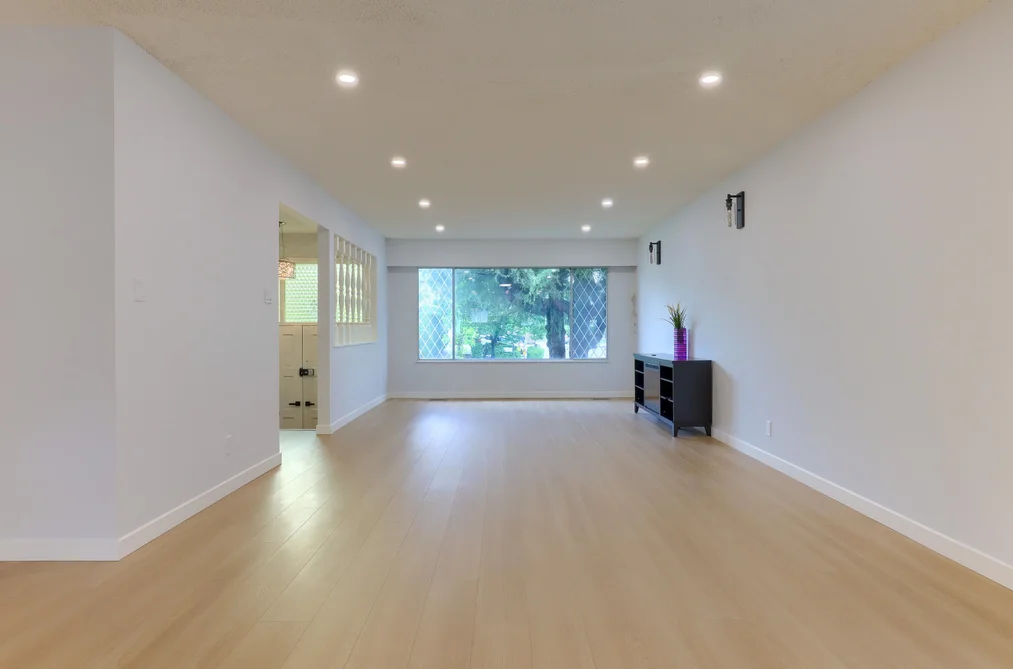 3492 E 49TH AVENUE, Vancouver BC V5S 1M2, Vancouver BC — Residential for Sale - Photo 3