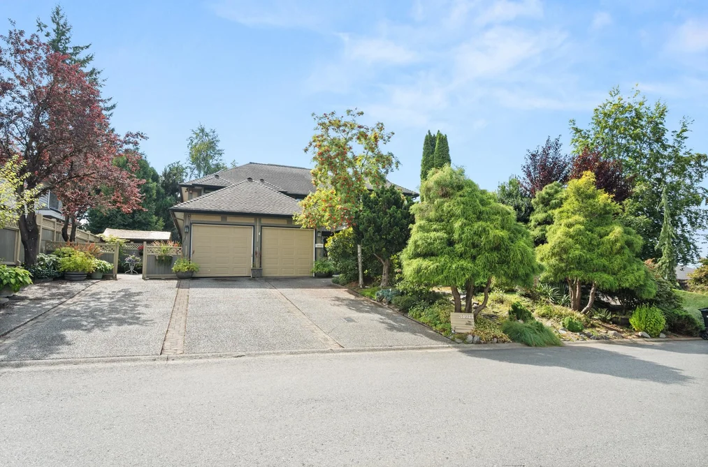 34944 Edgeview Place, Abbotsford, BC - MLS: R3163901 - Photo 2 34944 Edgeview Place, Abbotsford, BC - MLS: R3163901 - Photo 2