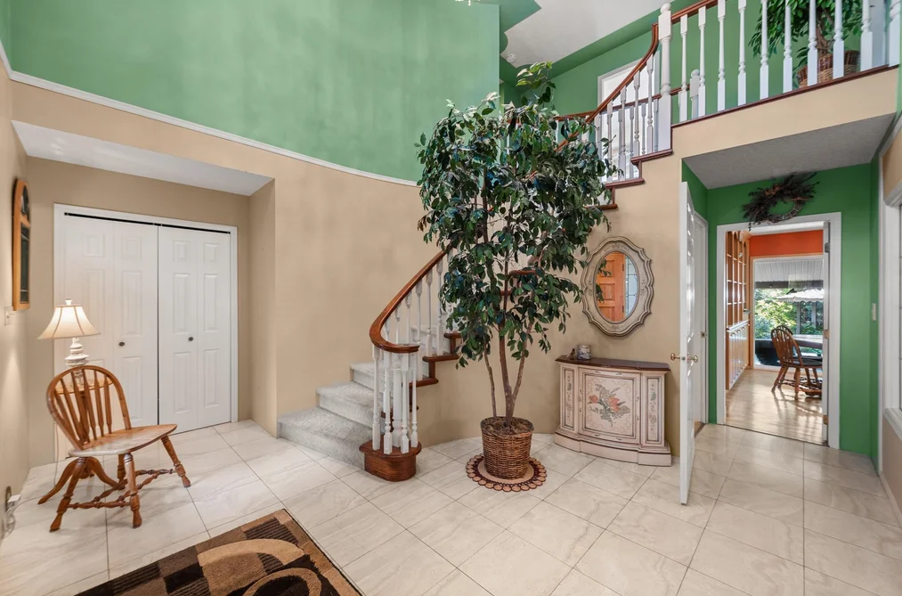 34944 Edgeview Place, Abbotsford, BC - MLS: R3163901 - Photo 4 34944 Edgeview Place, Abbotsford, BC - MLS: R3163901 - Photo 4