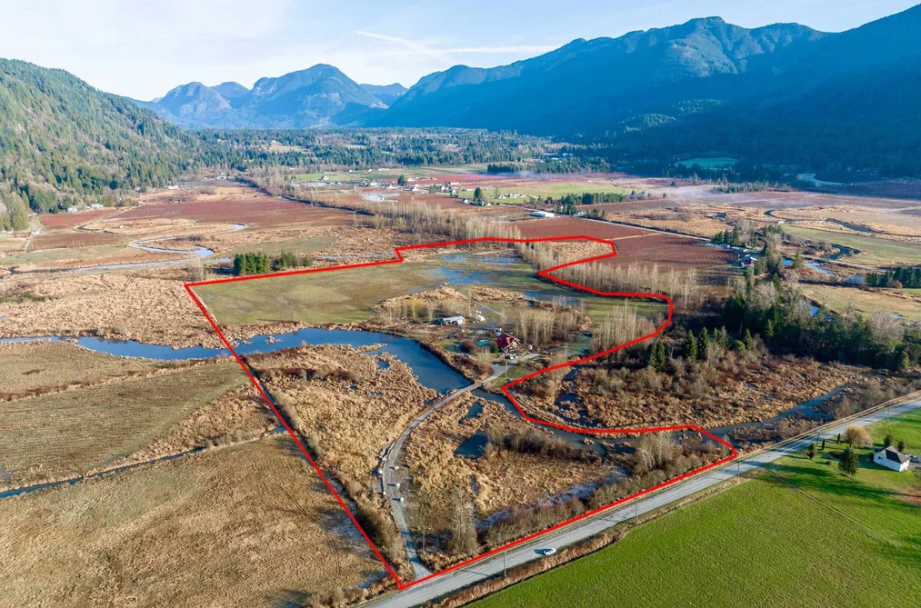 House for sale at 34995 Dale Road Mission British Columbia - MLS: R3087766