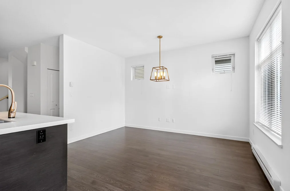 35 3400 DEVONSHIRE AVENUE, Coquitlam BC V3E 0L1, Coquitlam BC — Residential for Sale — Photo 16 of 40