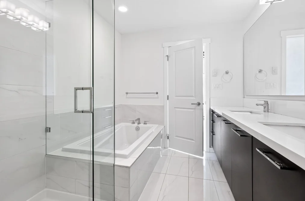 35 3400 DEVONSHIRE AVENUE, Coquitlam BC V3E 0L1, Coquitlam BC — Residential for Sale — Photo 25 of 40