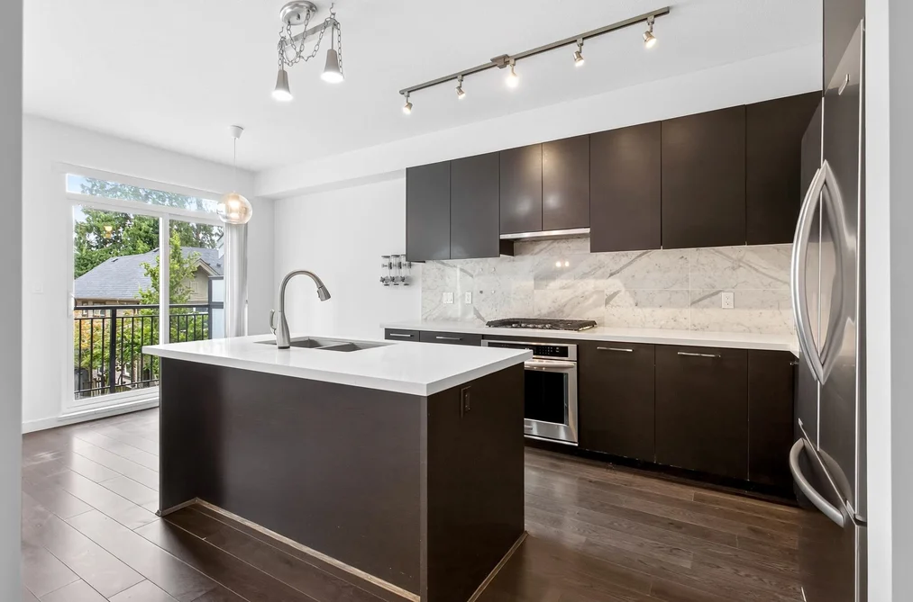 35 3400 DEVONSHIRE AVENUE, Coquitlam BC V3E 0L1, Coquitlam BC — Residential for Sale — Photo 7 of 40