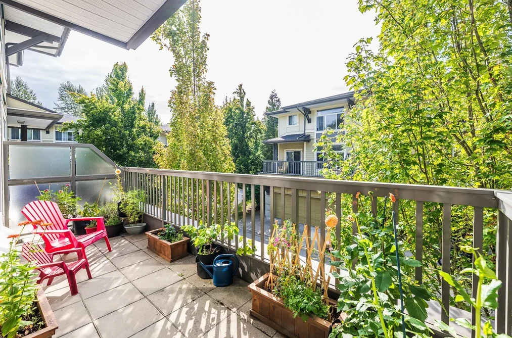 35 40632 GOVERNMENT ROAD, Squamish BC V8B 0M7, Squamish BC — Residential for Sale - Photo 2