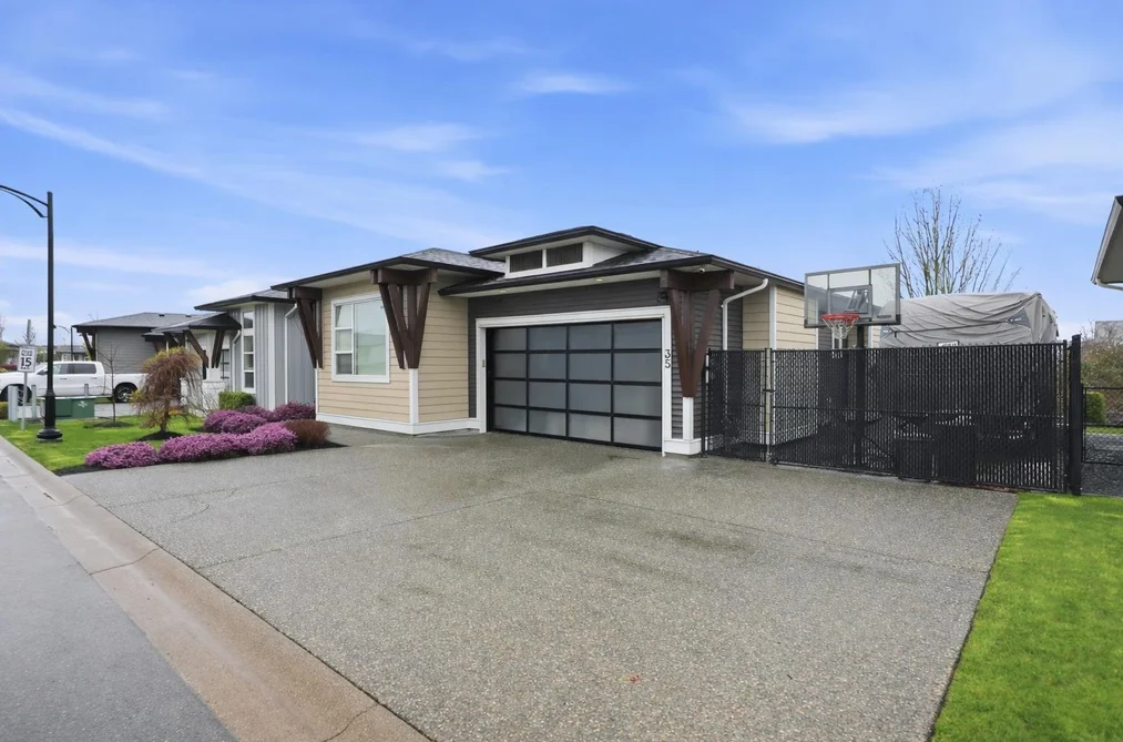 35 46213 HAKWELES ROAD, Chilliwack BC V4Z 0C6, Chilliwack BC — Residential for Sale - Photo 2