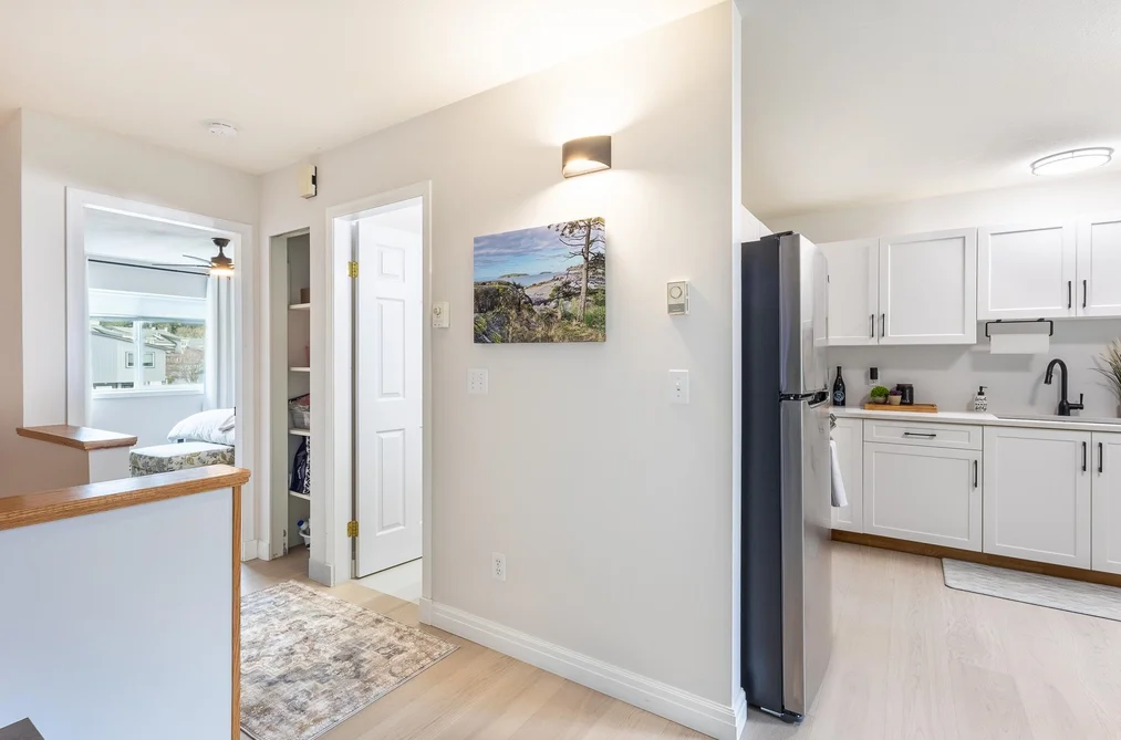 35 5761 WHARF AVENUE, Sechelt BC V0N 3A0, Sechelt BC — Residential for Sale - Photo 3
