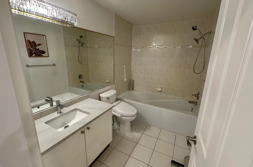 35-5840 Dover Crescent, Richmond, BC - Townhouse for Sale - Photo 12 of 27 35-5840 Dover Crescent, Richmond, BC - Townhouse for Sale - Photo 12 of 27