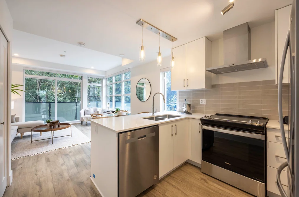 35 6328 KING GEORGE BOULEVARD, Surrey BC V3X 0L4, Surrey BC — Residential for Sale - Photo 2