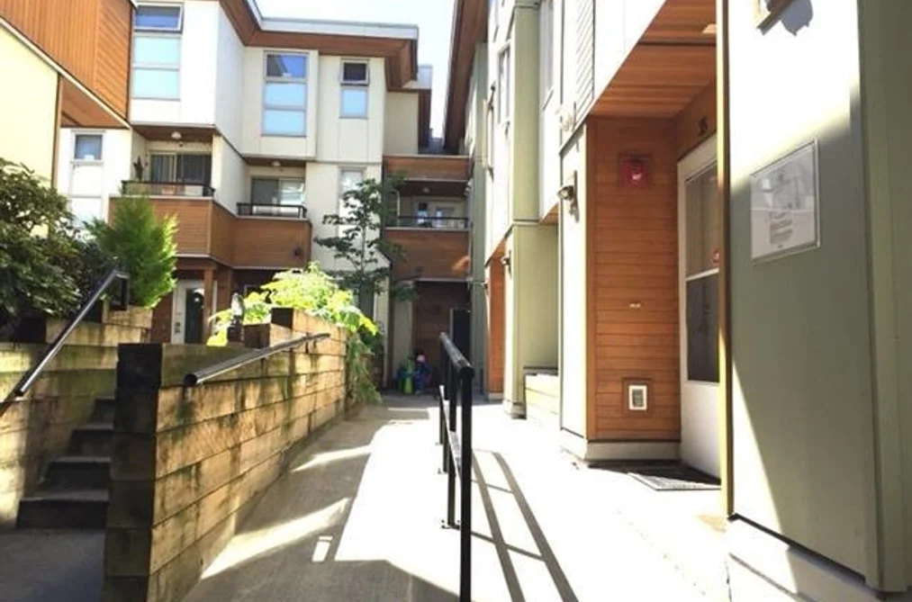 35 638 W 6TH AVENUE, Vancouver BC V5Z 1A3, Vancouver BC — Residential for Sale - Photo 2