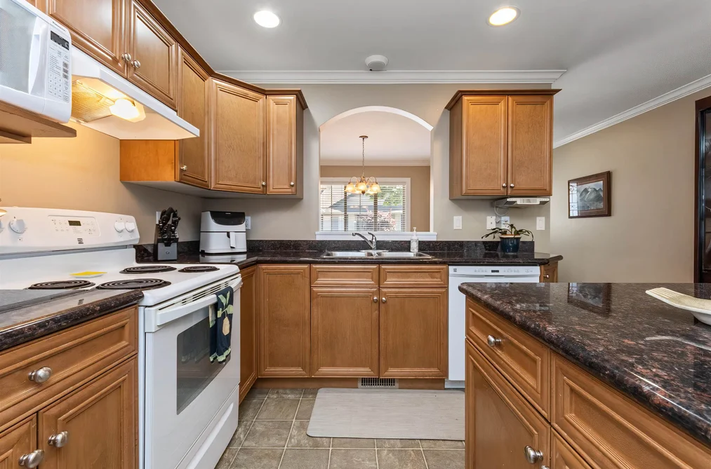 35 6449 BLACKWOOD LANE, Chilliwack BC V2R 5X5, Chilliwack BC — Residential for Sale — Photo 9 of 25