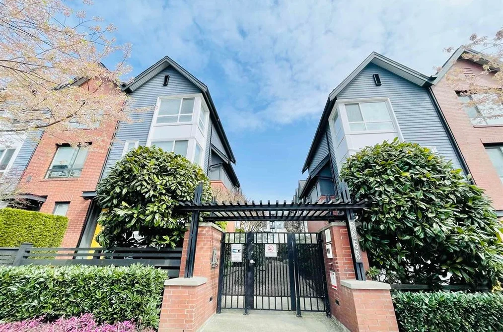 6868 Burlington Ave Unit 35, Burnaby, BC - MLS: R3167082