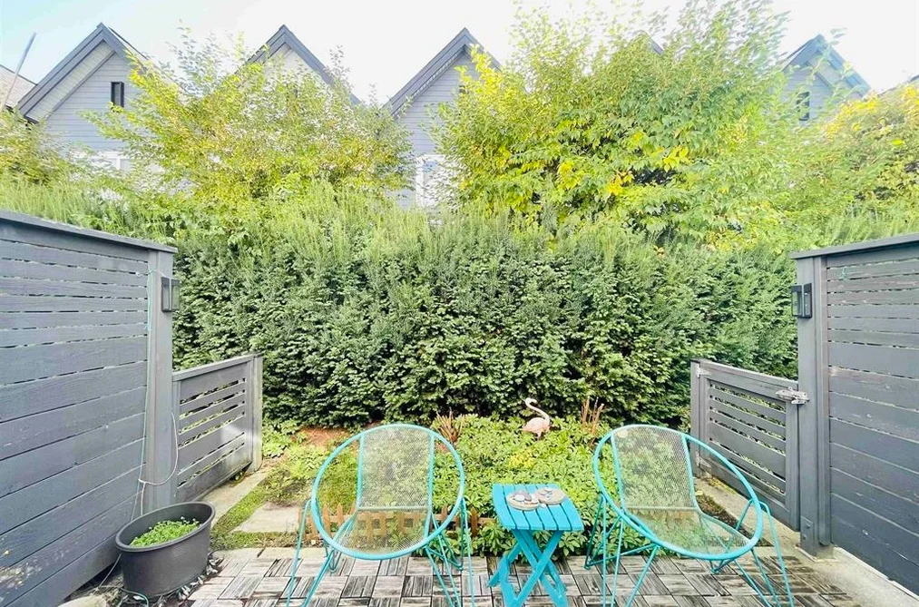 35 6868 BURLINGTON AVENUE, Burnaby BC V5J 0G1, Burnaby BC — Residential for Sale - Photo 4