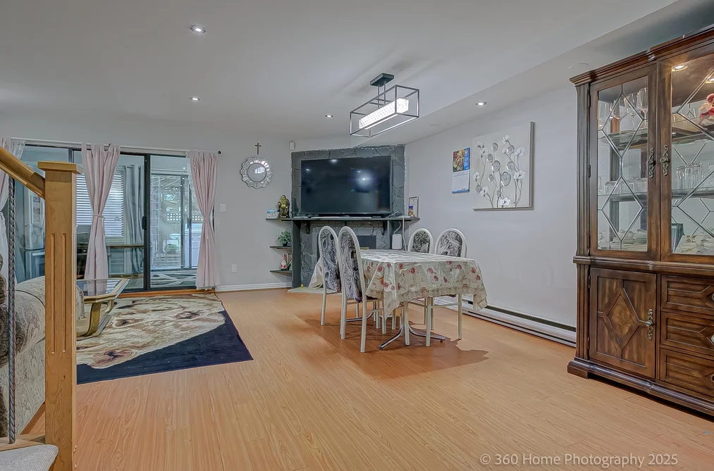 Townhouse for sale at 35 7533 140 Street Surrey British Columbia - MLS: R3062022