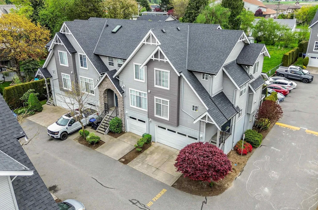 35 8881 WALTERS STREET, Chilliwack BC V2P 8E9, Chilliwack BC — Residential for Sale - Photo 2