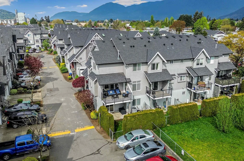 35 8881 WALTERS STREET, Chilliwack BC V2P 8E9, Chilliwack BC — Residential for Sale - Photo 3
