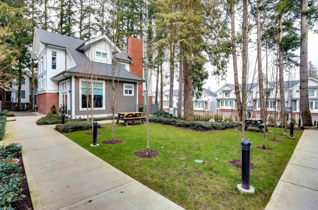 Townhouse for sale at 35 9718 161a Street Surrey British Columbia - MLS: R3112192