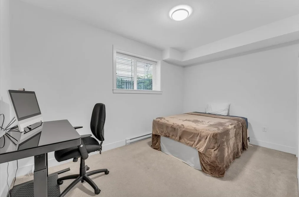 35-9718 161A Street, Surrey, BC - Townhouse for Sale - Photo 8 of 23 35-9718 161A Street, Surrey, BC - Townhouse for Sale - Photo 8 of 23