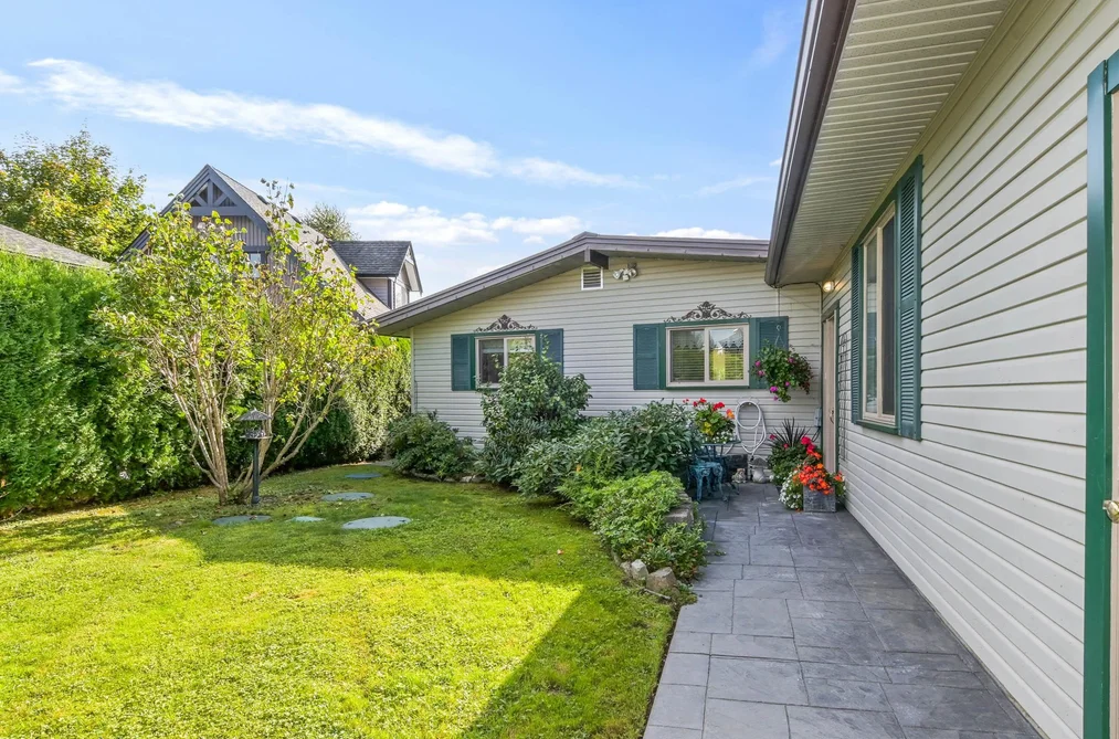 35042 SWARD ROAD, Mission BC V2V 7H2, Mission BC — Residential for Sale - Photo 3