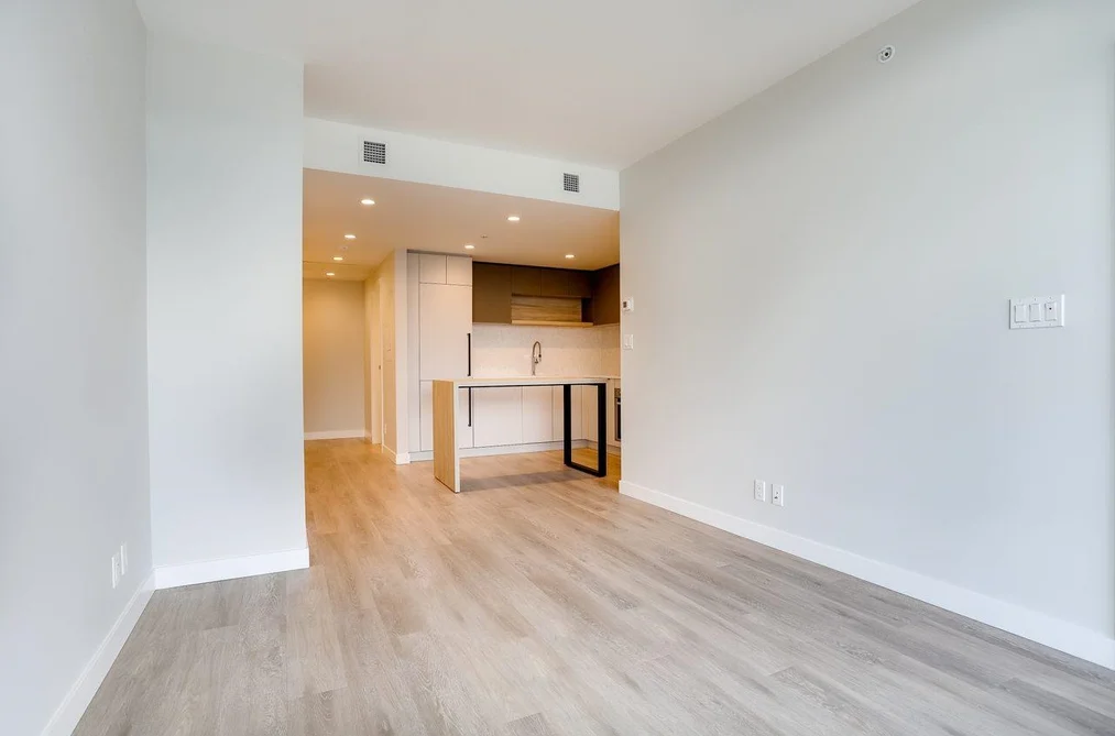 3505 567 EMERSON STREET, Coquitlam BC V3J 0M8, Coquitlam BC — Residential for Sale - Photo 2