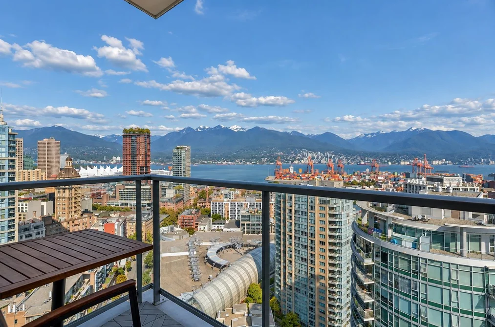Condo for sale at 3505 688 Abbott Street Vancouver British Columbia - MLS: R3169317