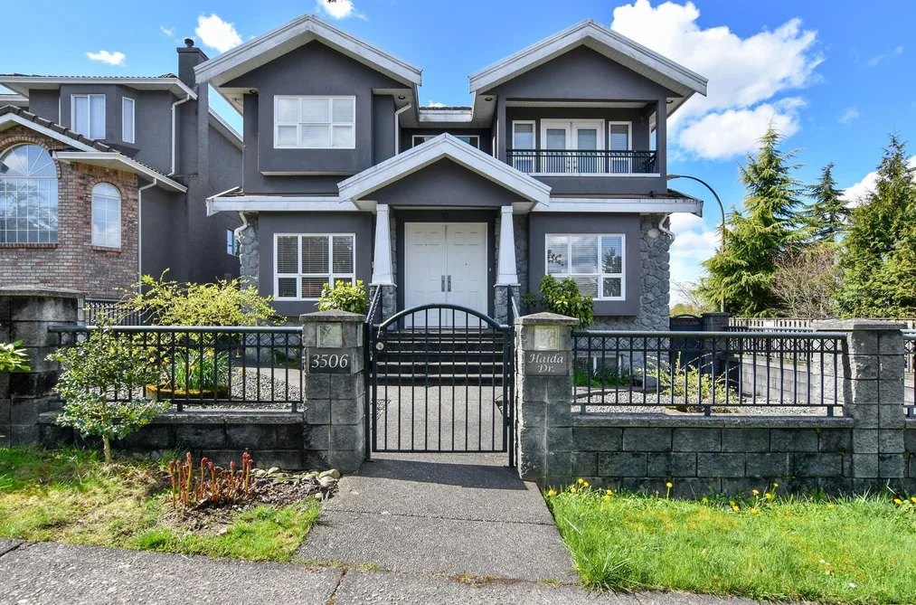 House for sale at 3506 Haida Drive Vancouver British Columbia - MLS: R3113402