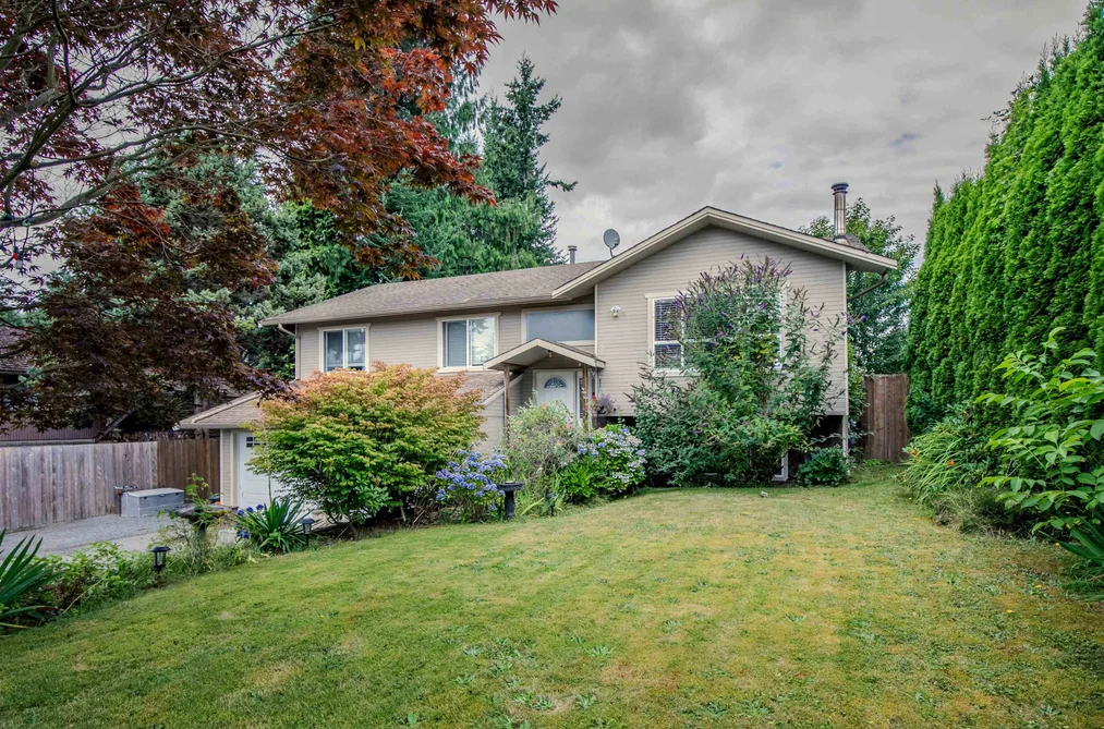 House for sale at 35073 Ewert Avenue Mission British Columbia - MLS: R3151567