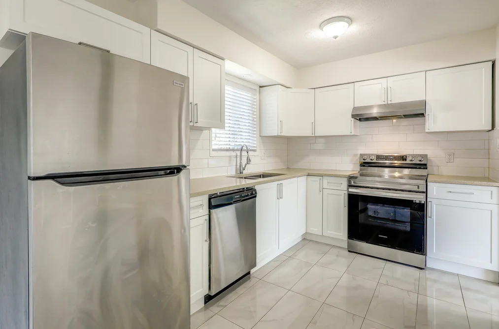 35085 MCEWEN AVENUE, Mission BC V2V 6R3, Mission BC — Residential for Sale - Photo 4