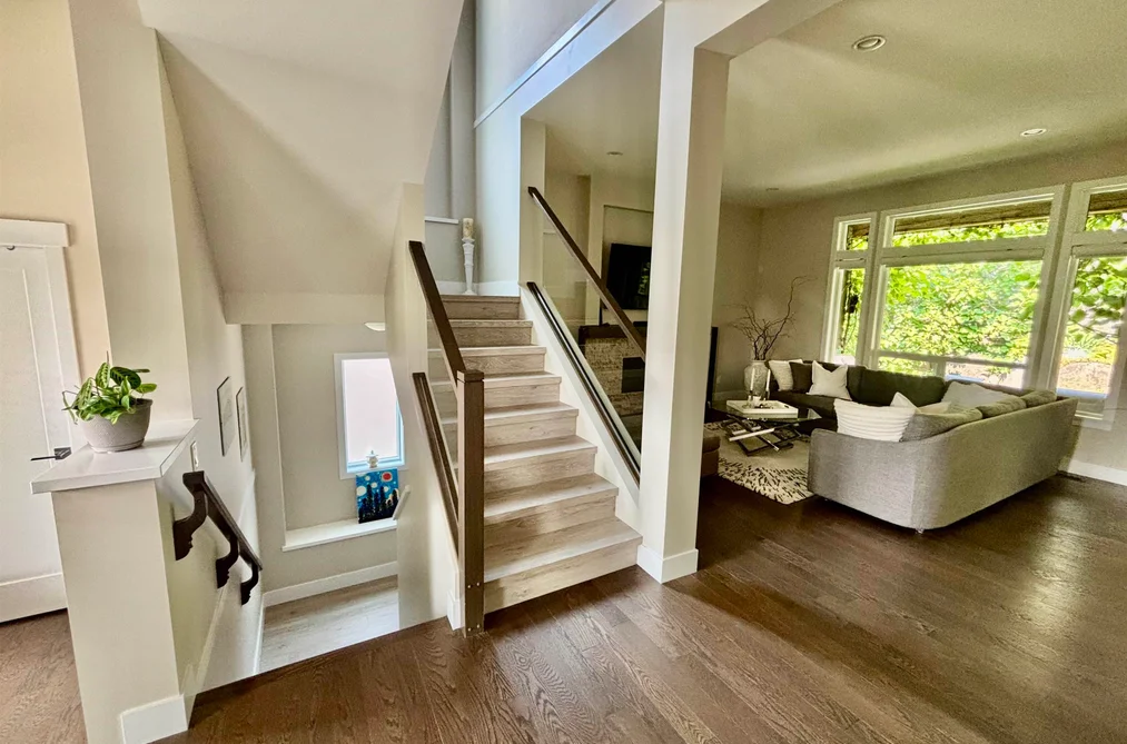 3509 Bishop Place, Coquitlam, BC - MLS: R3162334 - Photo 5 3509 Bishop Place, Coquitlam, BC - MLS: R3162334 - Photo 5