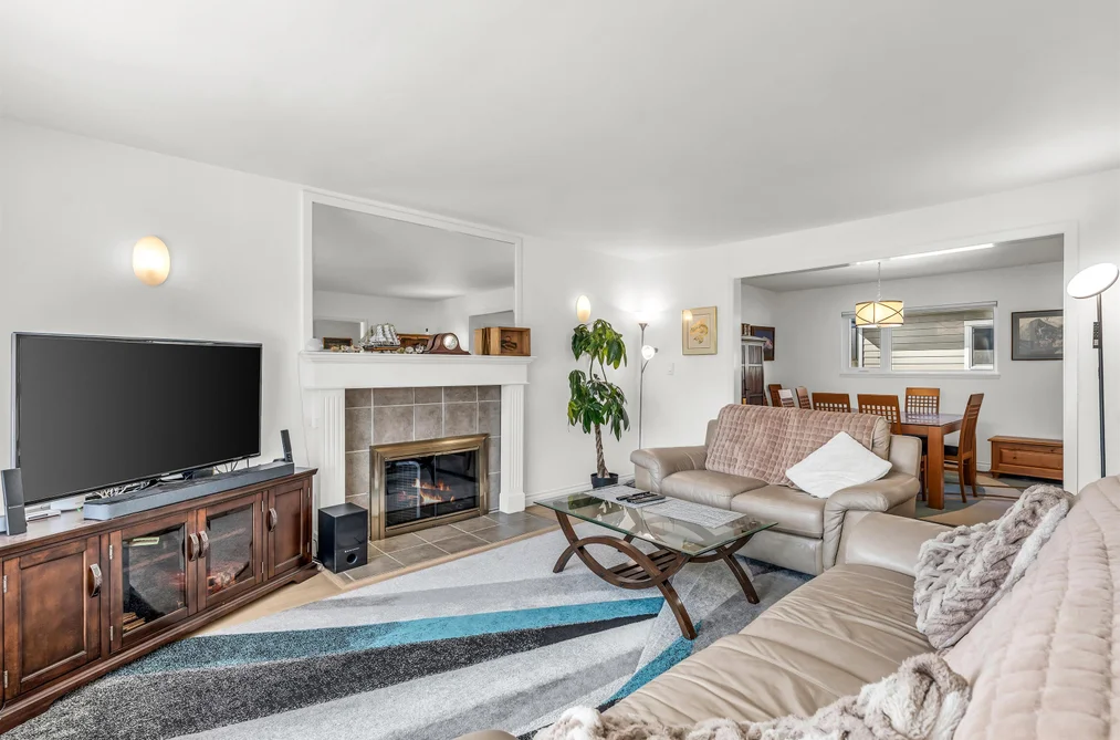 351 BEACHVIEW DRIVE, North Vancouver BC V7G 1P5, North Vancouver BC — Residential for Sale - Photo 7