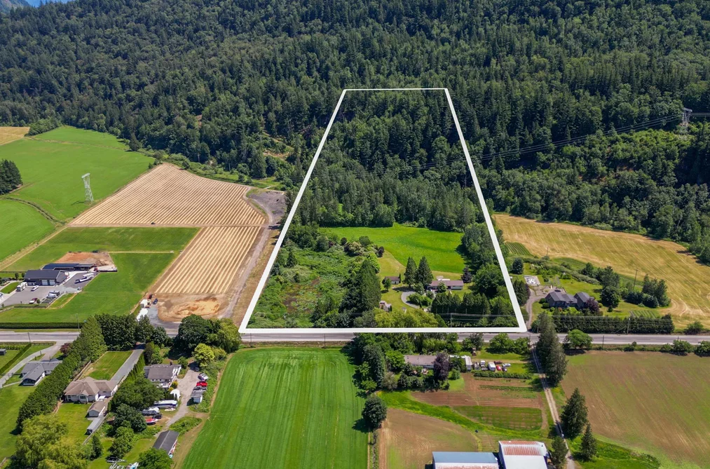3510 HOT SPRINGS ROAD, Agassiz BC V0M 1A3, Agassiz BC — Residential for Sale - Photo 2