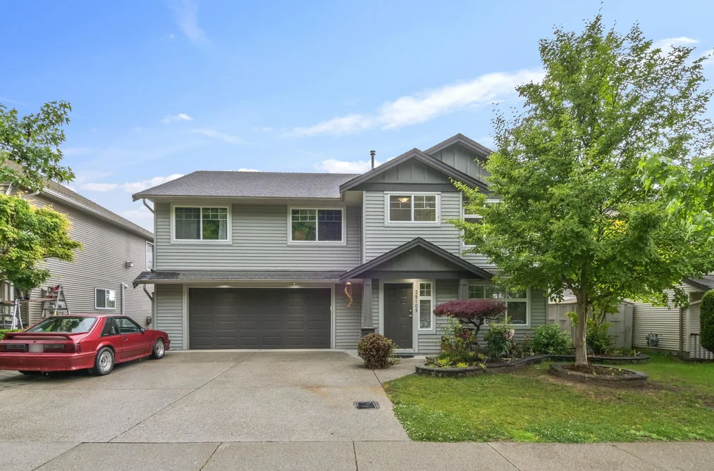 House for sale at 35109 Laburnum Avenue Abbotsford British Columbia - MLS: R3134168