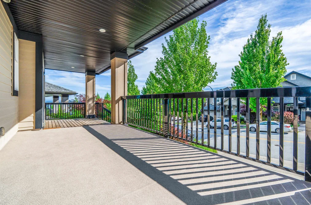 3511 Princeton Avenue, Coquitlam, BC - MLS: R3163665 - Photo 3 3511 Princeton Avenue, Coquitlam, BC - MLS: R3163665 - Photo 3
