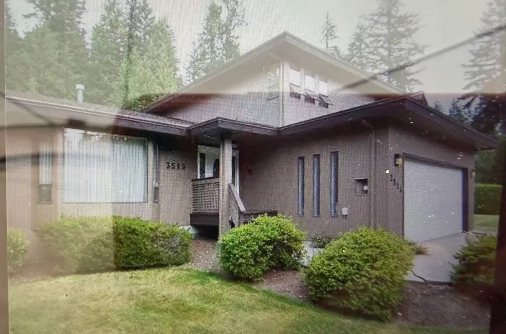 House for sale at 3515 Highland Drive Coquitlam British Columbia - MLS: R3085098