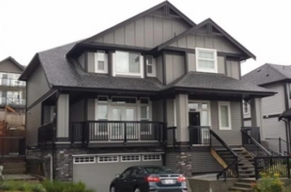 House for sale at 3517 Princeton Avenue Coquitlam British Columbia - MLS: R3154446
