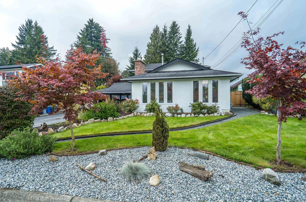 35183 EWERT AVENUE, Mission BC V2V 6S7, Mission BC — Residential for Sale - Photo 2