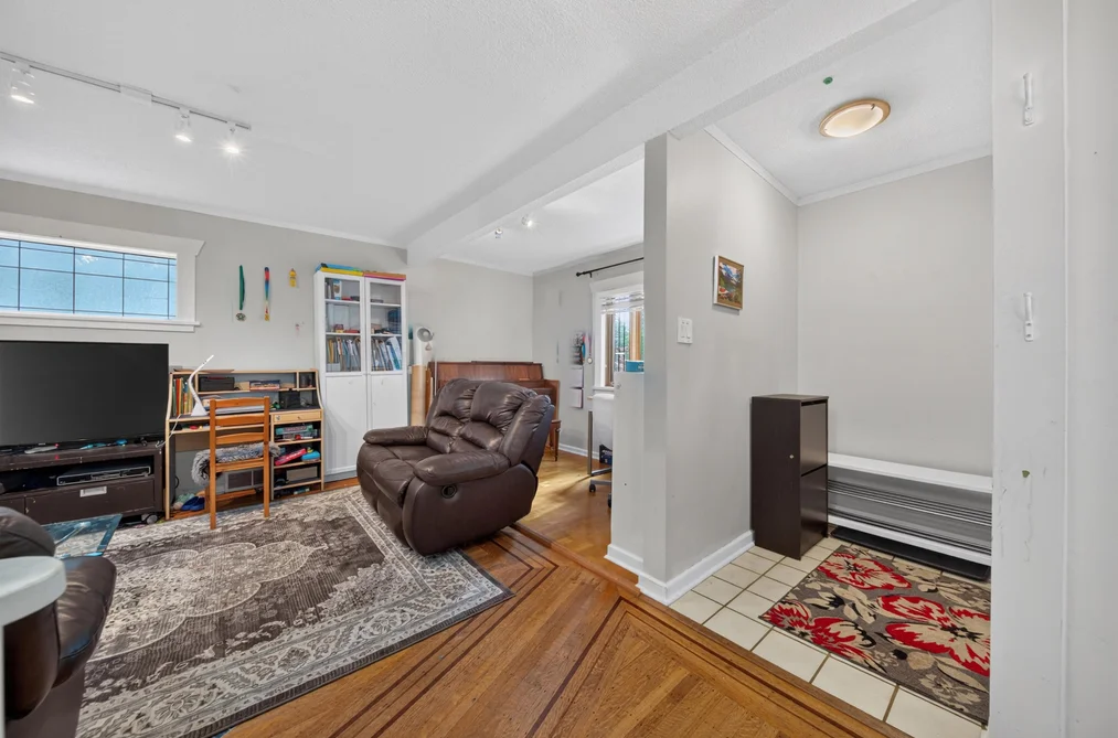 3519 W 14th Avenue, Vancouver, BC - MLS: R3164942 - Photo 18 3519 W 14th Avenue, Vancouver, BC - MLS: R3164942 - Photo 18
