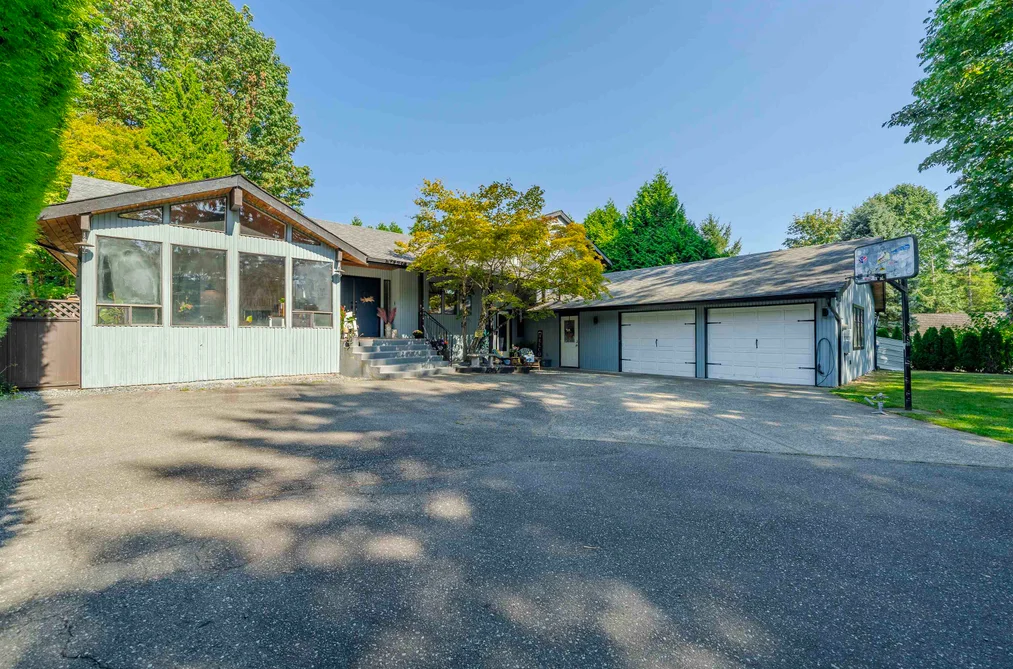 House for sale at 3525 Mckinley Court Abbotsford British Columbia - MLS: R3156463