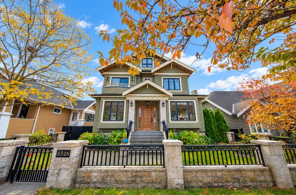 3526 W 38th Ave, Vancouver, BC - MLS: R3178409