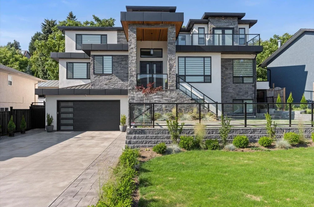 House for sale at 35275 Delair Road Abbotsford British Columbia - MLS: R3088128