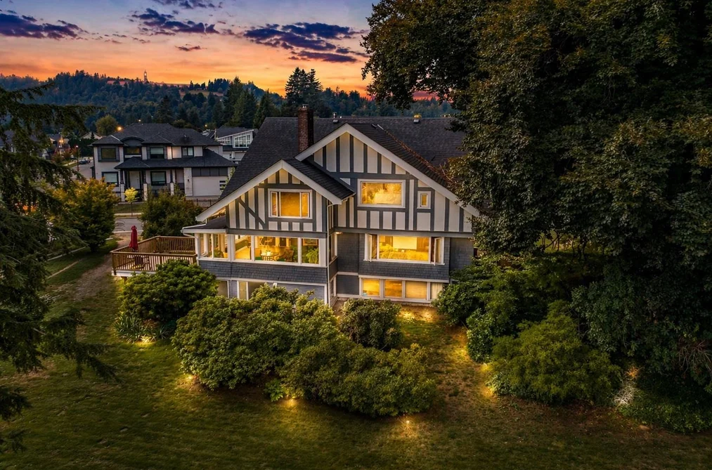 House for sale at 35280 Ewert Avenue Mission British Columbia - MLS: R3094365