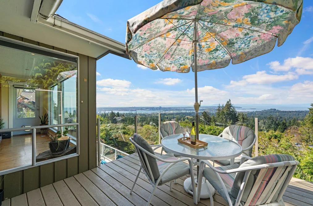 353 NEWDALE COURT, North Vancouver BC V7N 3H3, North Vancouver BC — Residential for Sale - Photo 4