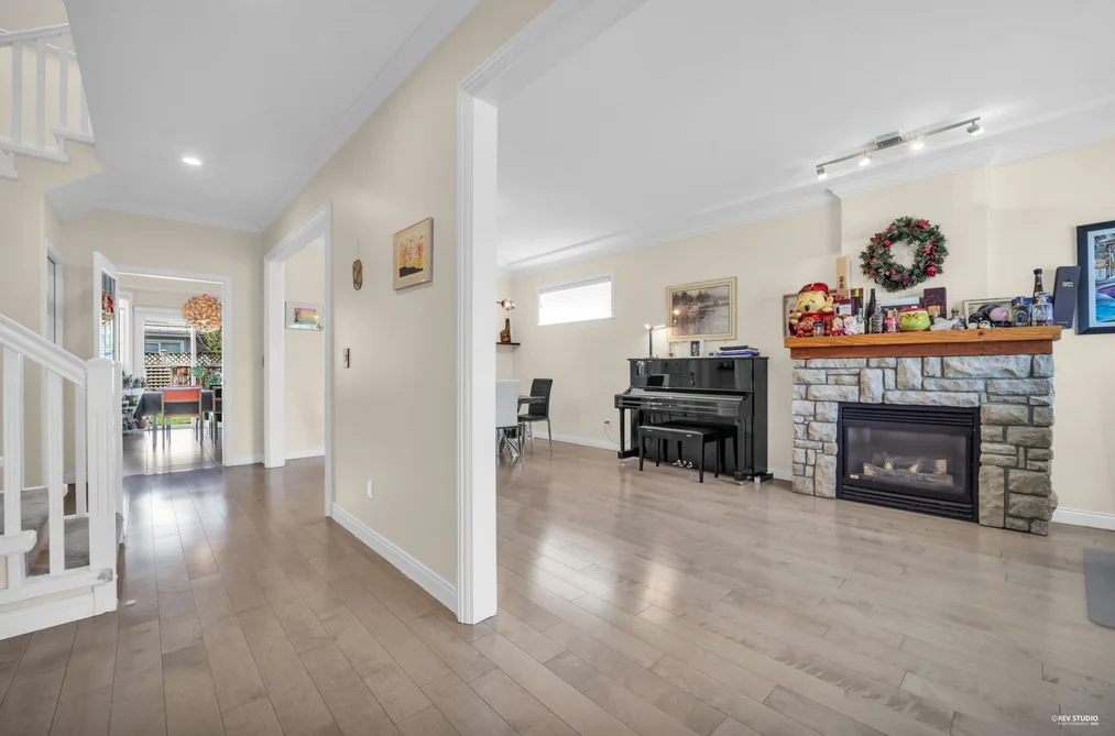 3531 JOHNSON AVENUE, Richmond BC V7C 5R2, Richmond BC — Residential for Sale - Photo 4