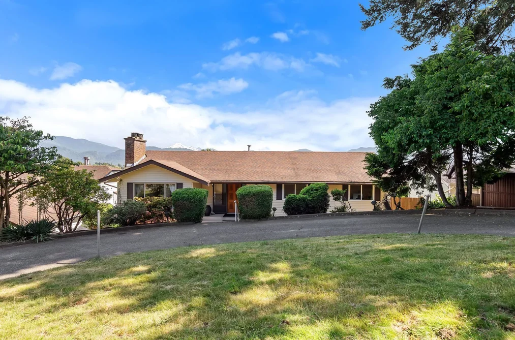 35334 ROCKWELL DRIVE, Abbotsford BC V3G 2C9, Abbotsford BC — Residential for Sale - Main Photo