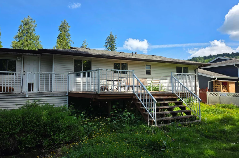 35378 WELLS GRAY AVENUE, Abbotsford BC V2S 5W9, Abbotsford BC — Residential for Sale - Photo 2