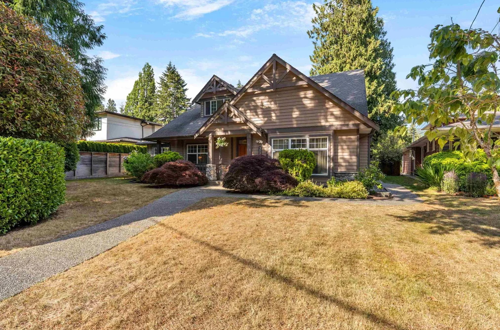 House for sale at 3538 Bluebonnet Road North Vancouver British Columbia - MLS: R3141000