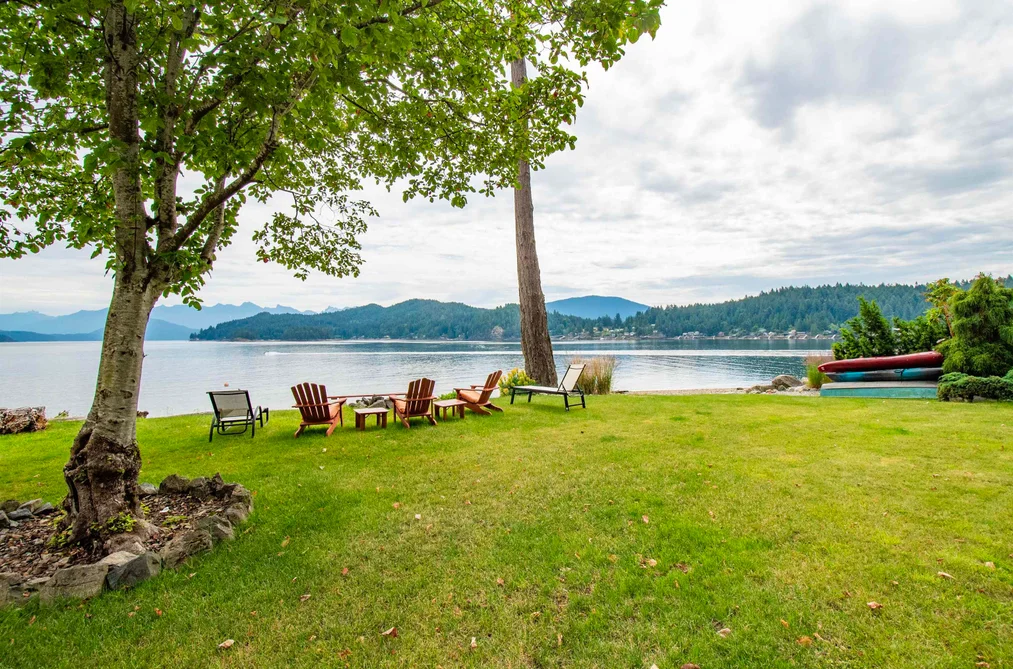354 AVALON DRIVE, Gibsons BC V0N 1V8, Gibsons BC — Residential for Sale — Photo 4 of 39