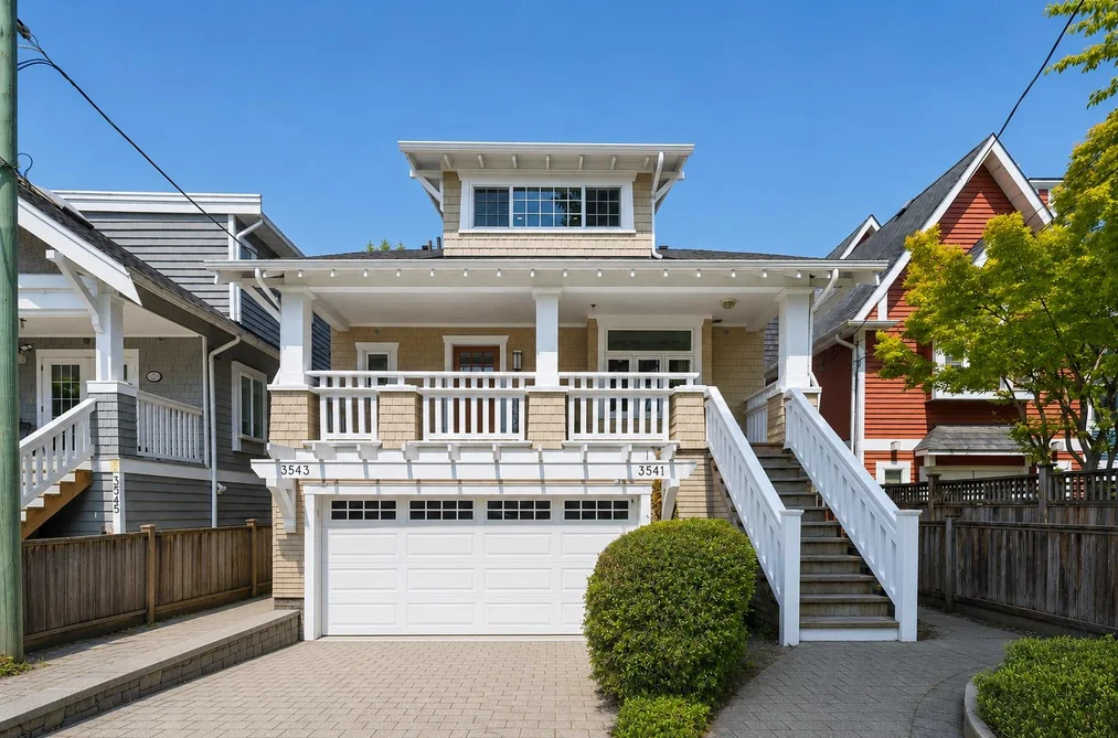 Half Duplex for sale at 3541 W 8th Avenue Vancouver British Columbia - MLS: R3165258