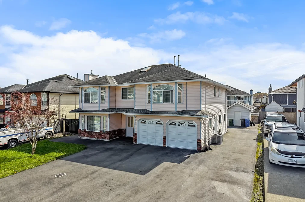 3542 GALIANO DRIVE, Abbotsford BC V2T 5R6, Abbotsford BC — Residential for Sale - Photo 2