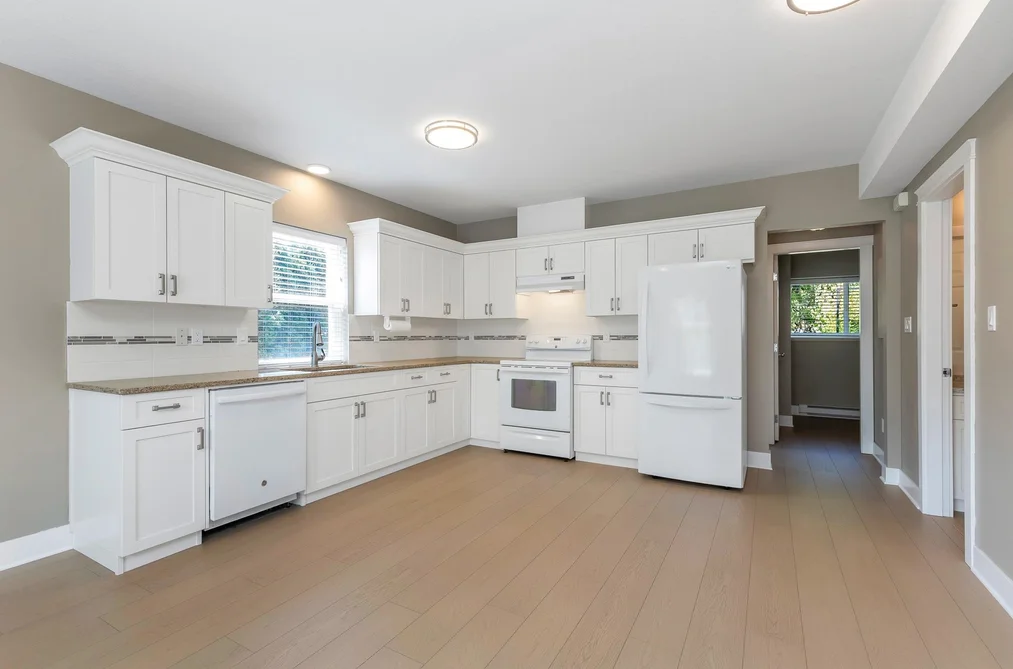 35479 TWEEDSMUIR DRIVE DRIVE, Abbotsford BC V2T 2X8, Abbotsford BC — Residential for Sale — Photo 28 of 40
