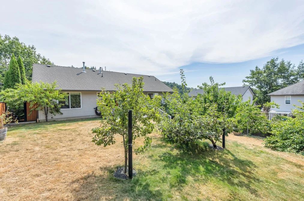 35479 TWEEDSMUIR DRIVE DRIVE, Abbotsford BC V2T 2X8, Abbotsford BC — Residential for Sale — Photo 38 of 40